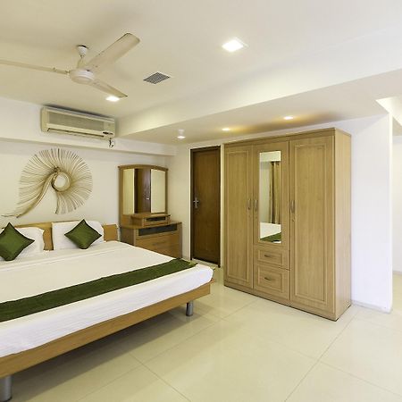 Hotel Treebo Trend New Castle Bombay Esterno foto