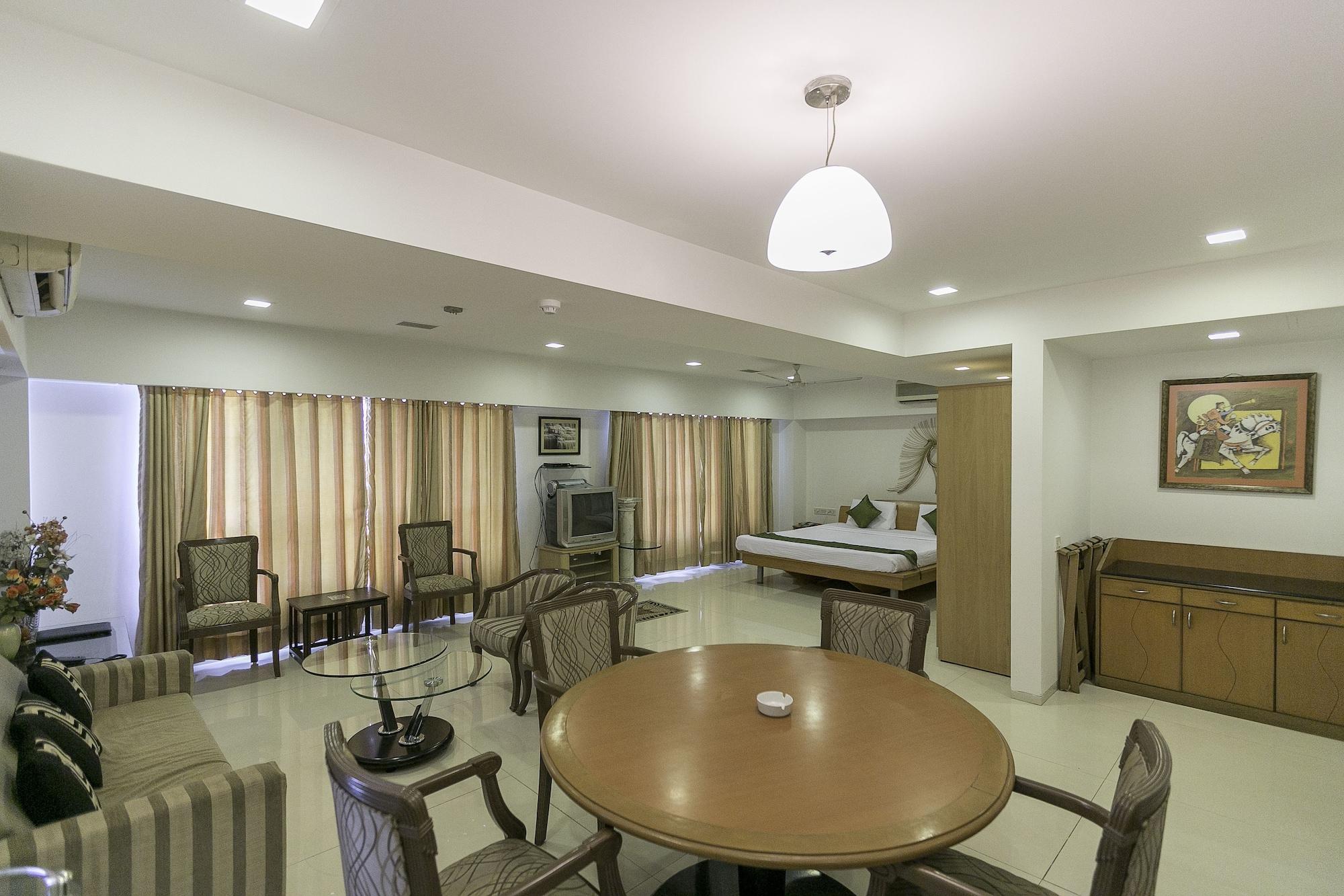 Hotel Treebo Trend New Castle Bombay Esterno foto