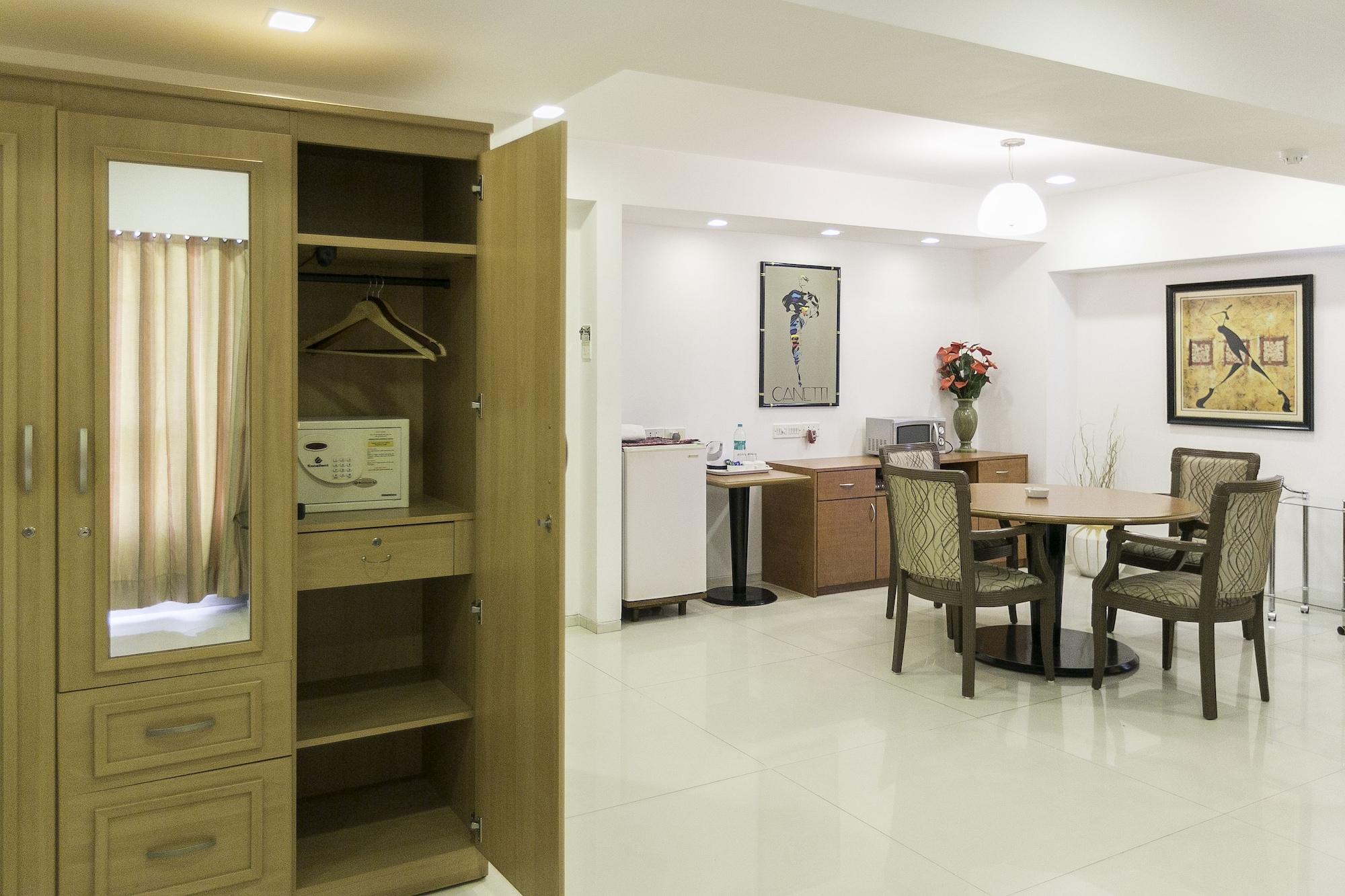 Hotel Treebo Trend New Castle Bombay Esterno foto
