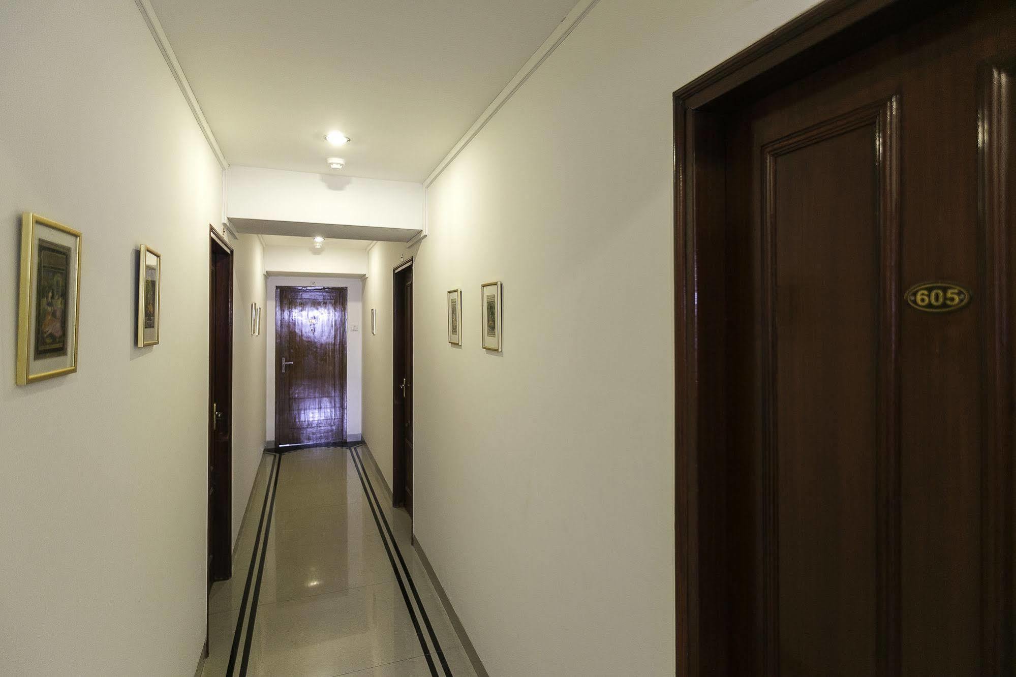 Hotel Treebo Trend New Castle Bombay Esterno foto